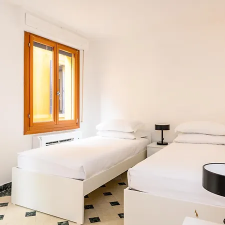 Palazzina Pistor 1st Floor By Sarlux *