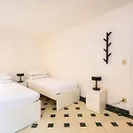Palazzina Pistor 1st Floor By Sarlux דירה *