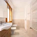 Palazzina Pistor 1st Floor By Sarlux * Venise