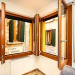 דירה Palazzina Pistor 1st Floor By Sarlux *